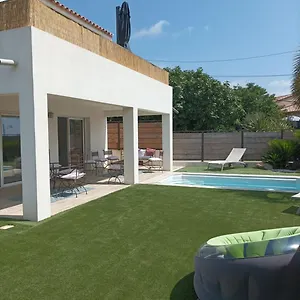 https://villa-onyx-piscine-prive.fr-provencehotel.com